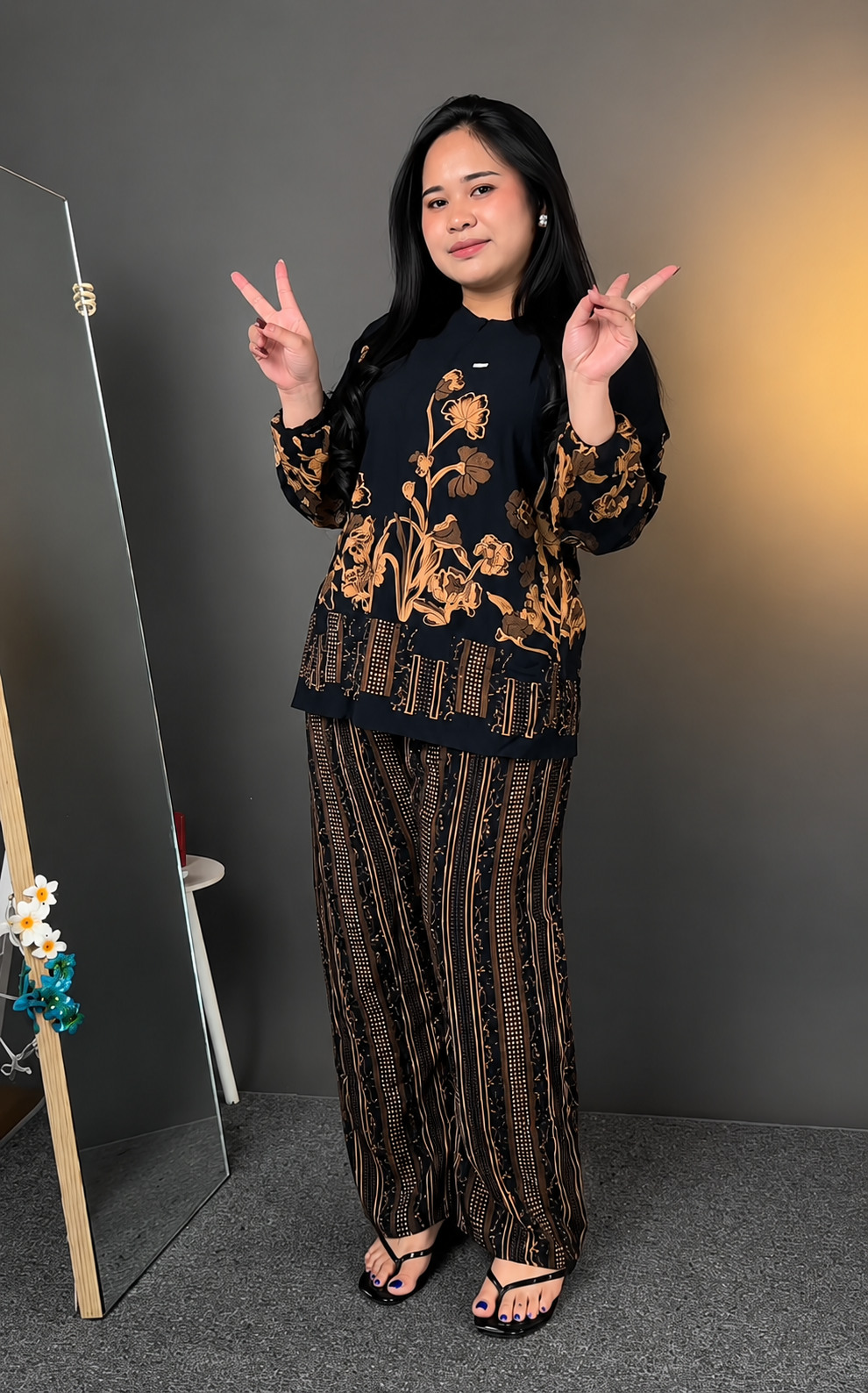 Midnight Bloom Luxe 2-Piece Co-Ord Set for Women